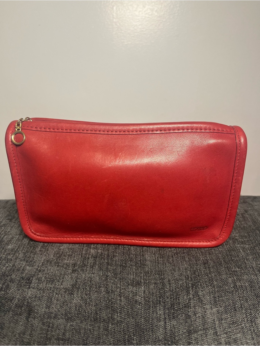 Vintage coach Red Chunky case 7165